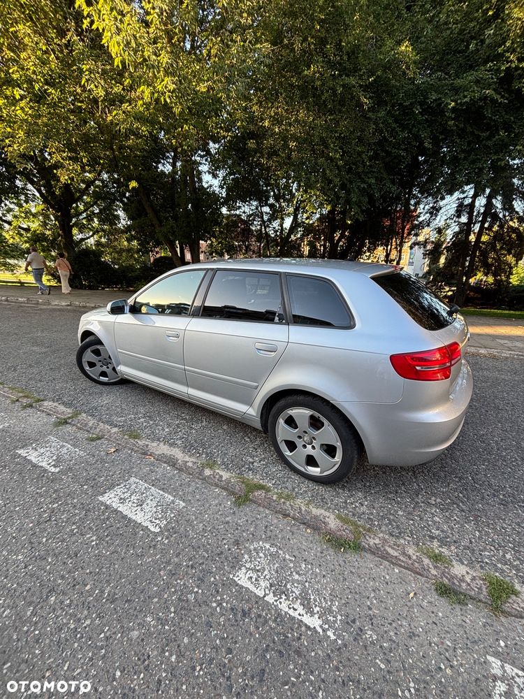 Audi A3 Sportback 1.6 TDI 102g DPF - 3