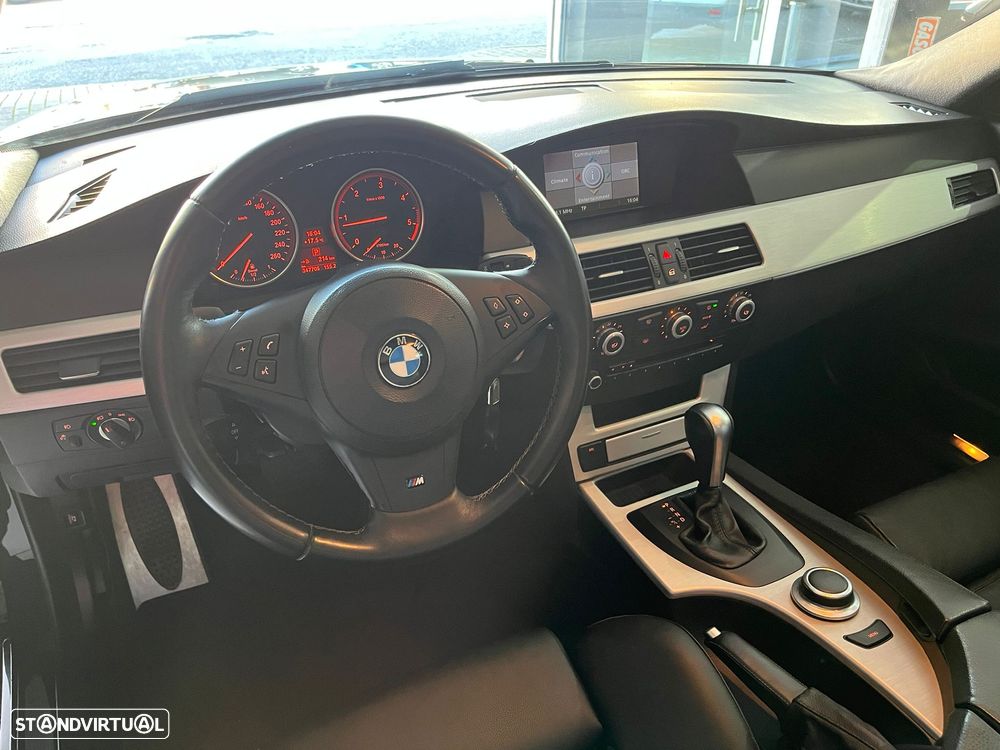 BMW 520 dA - 14