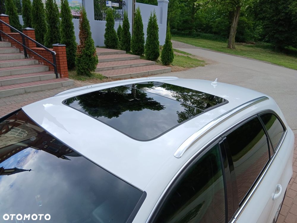 Audi A4 Avant 3.0 TDI DPF clean diesel quattro S tronic S line Sportpaket - 10
