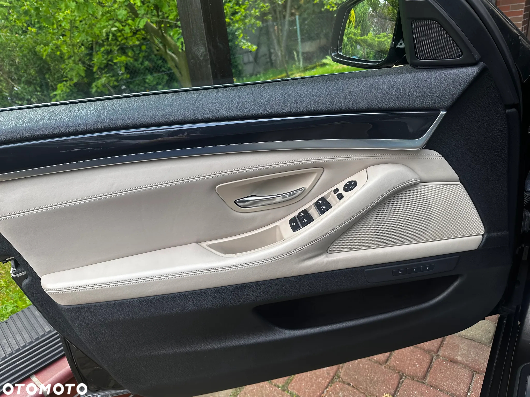 BMW Seria 5 525d xDrive Luxury Line - 16