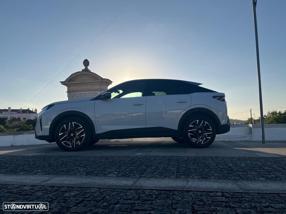 Peugeot 3008 Hybrid 145 e-DSC6 Allure - 16