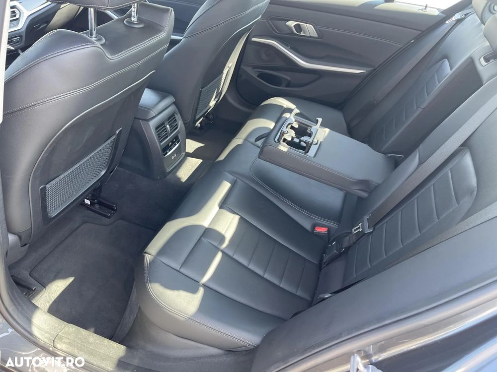 BMW Seria 3 - 20