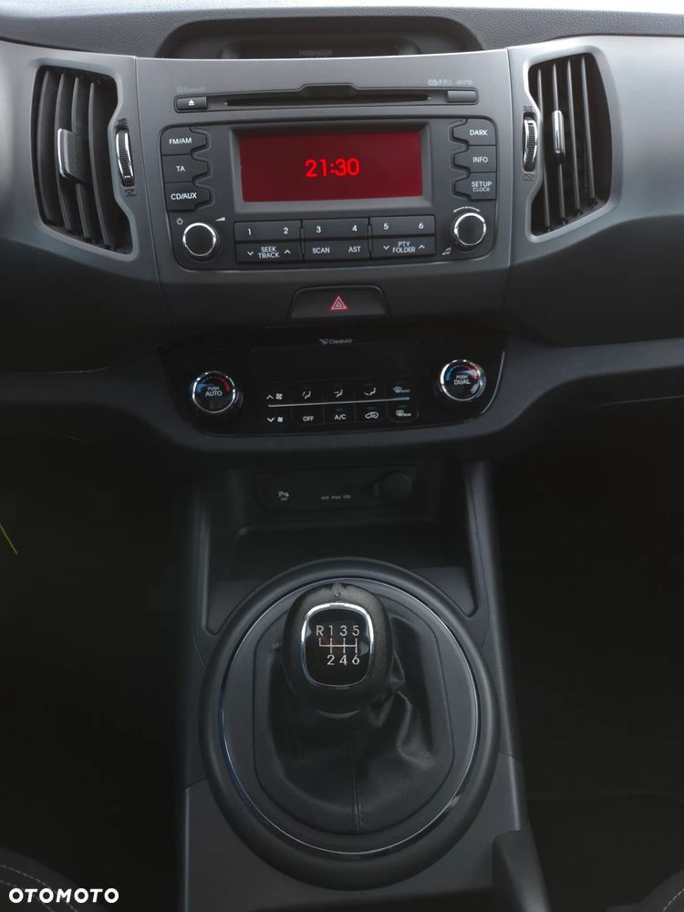 Kia Sportage 2,0 CRDI 2WD Vision - 28