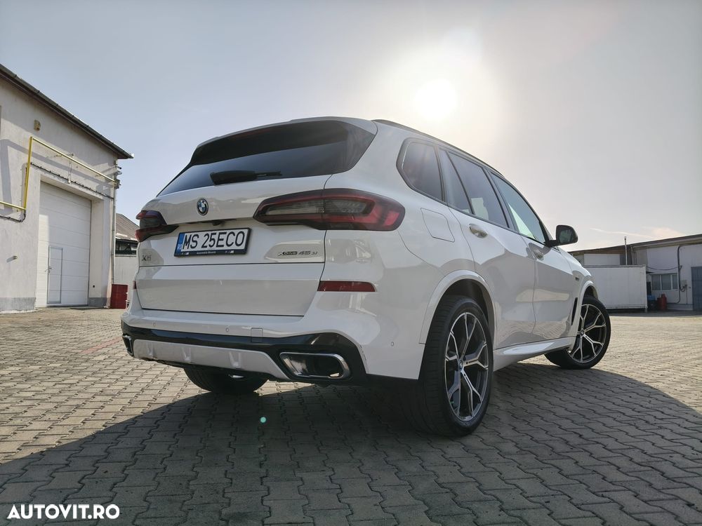 BMW X5 2021 — imagine 6