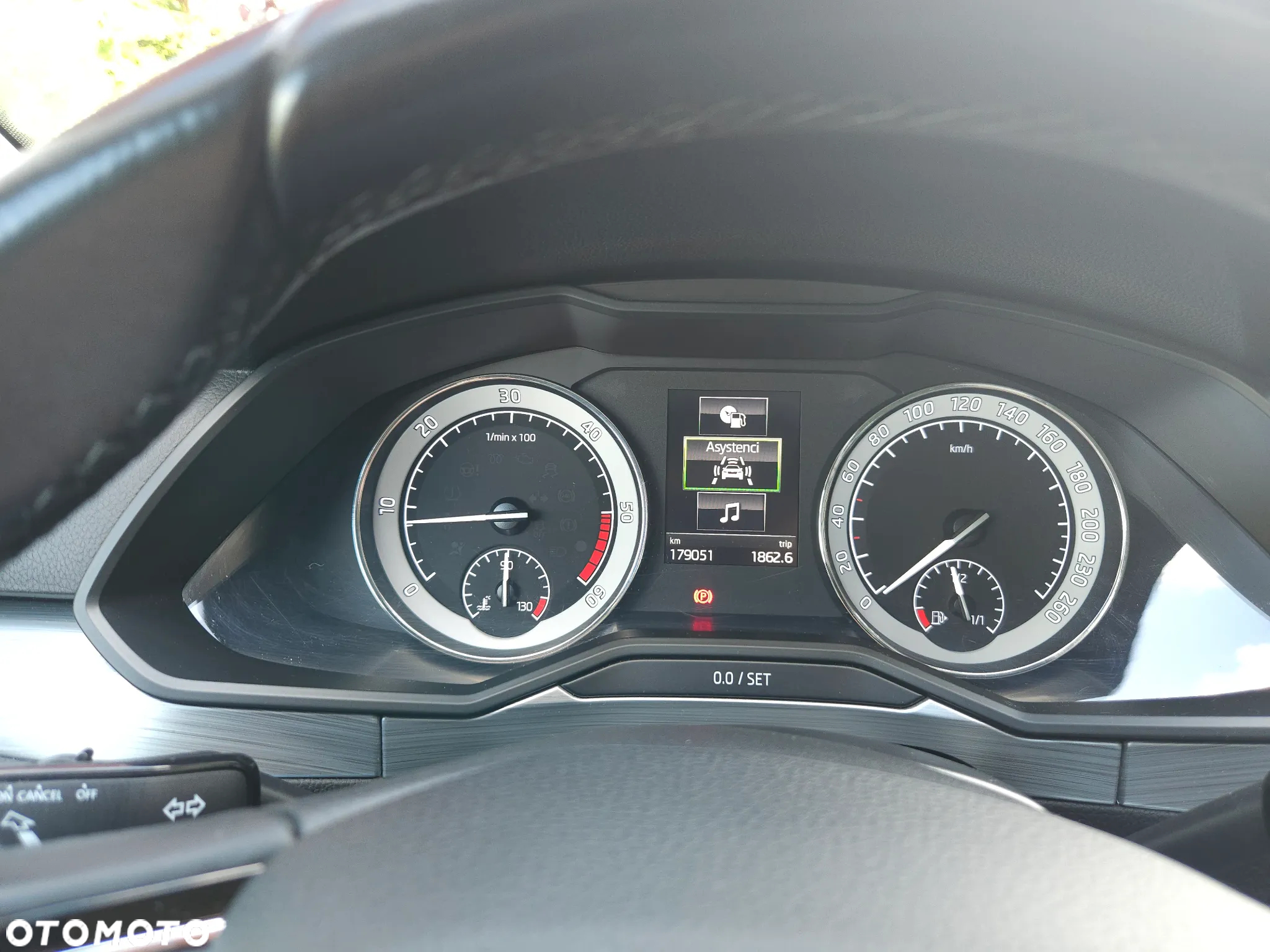 Skoda Superb 2.0 TDI Ambition - 26