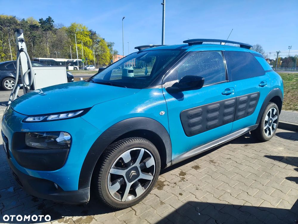 Citroën C4 Cactus 1.2 PureTech GPF Shine S&S - 2