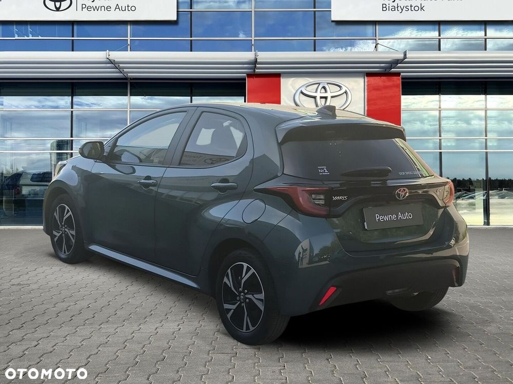 Toyota Yaris Hybrid 1.5 Style - 3