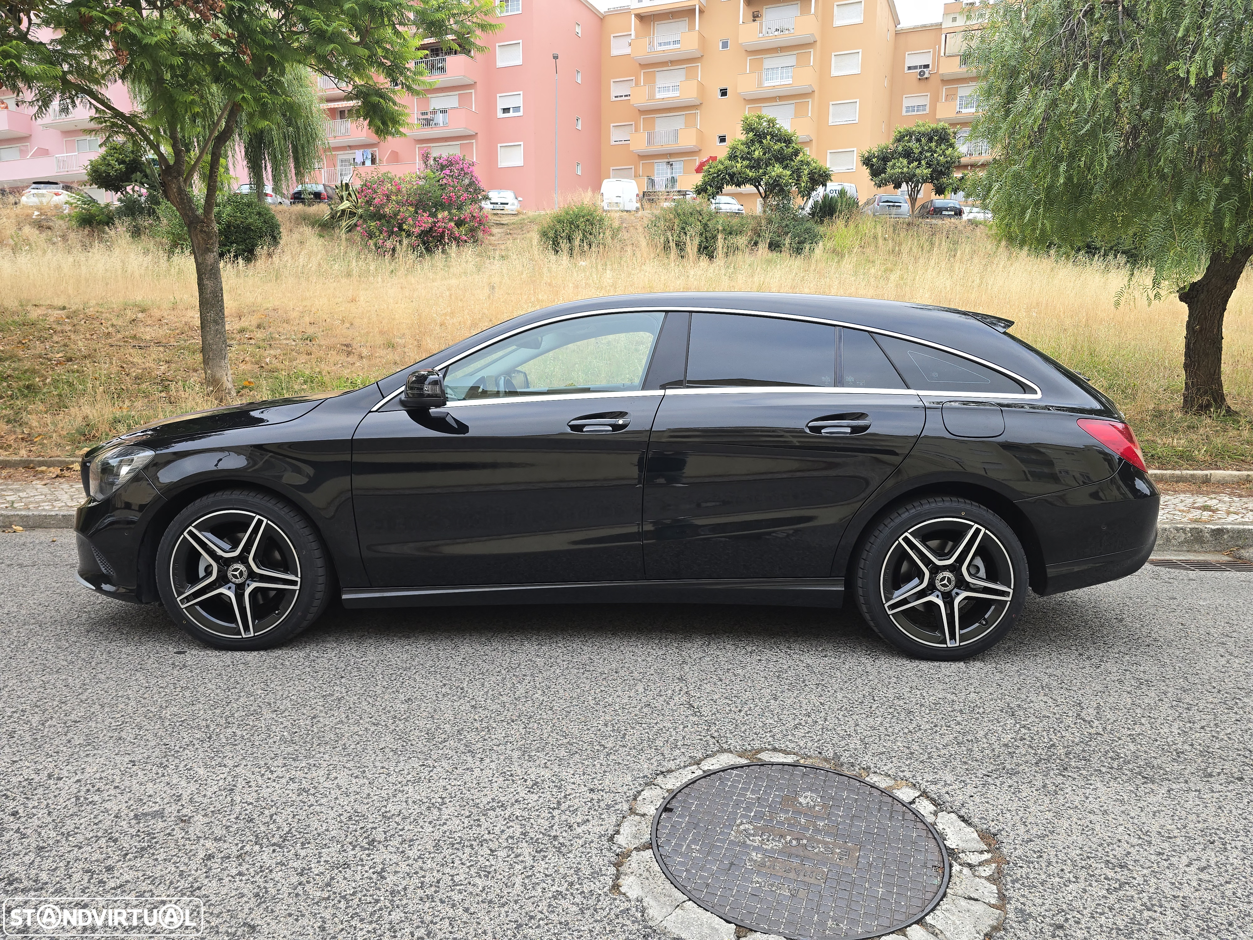 Mercedes-Benz CLA 200 d Shooting Brake Urban Aut. - 11