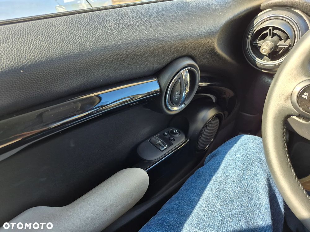 MINI Cooper Classic Trim - 6
