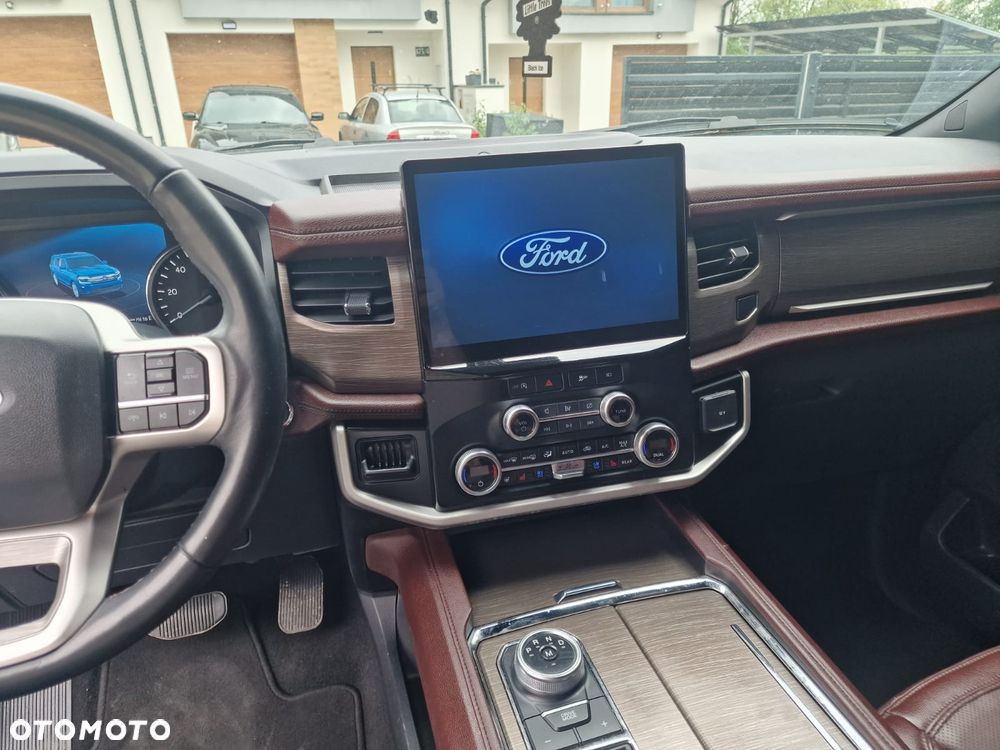 Ford Expedition - 13