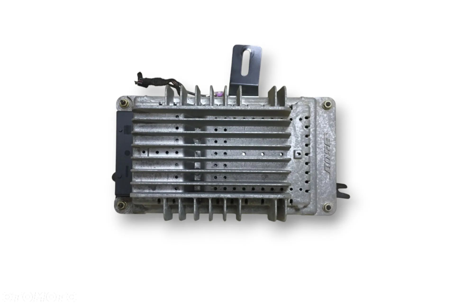 BOSE WZMACNIACZ AUDIO NAGŁOŚNIENIA RADIA ANTENY AUDI A4 B6 8E0035456B - 1