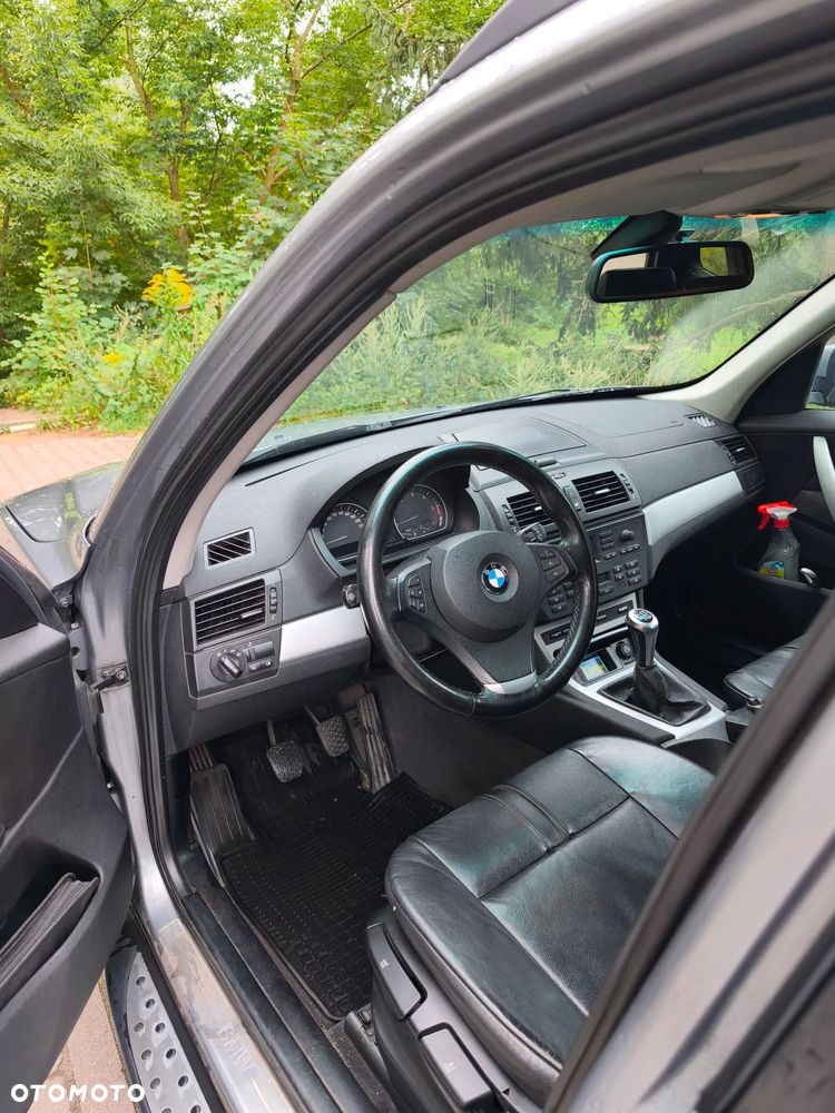 BMW X3 2.0d - 13