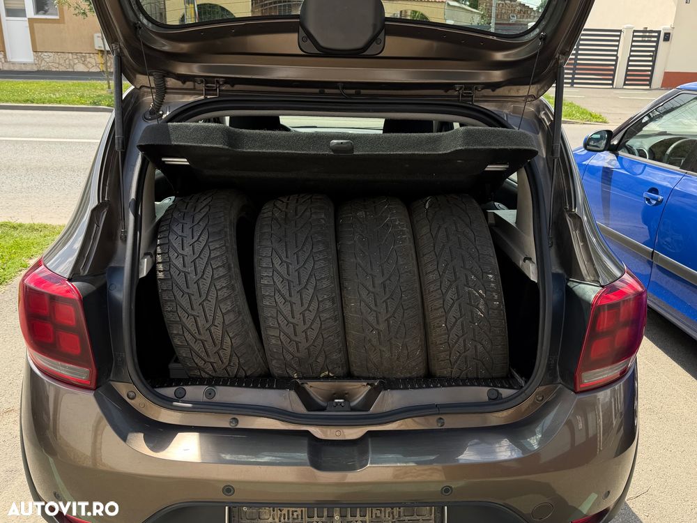 Dacia Sandero Stepway 0.9 TCe - 25