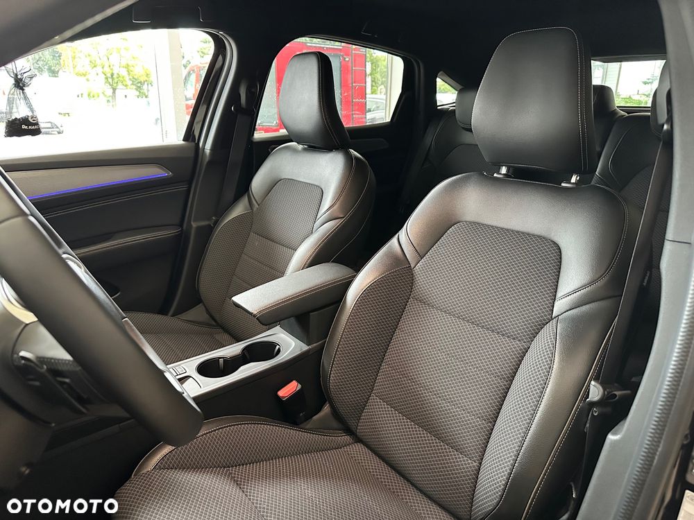 Renault Arkana 1.3 TCe mHEV Techno EDC - 6