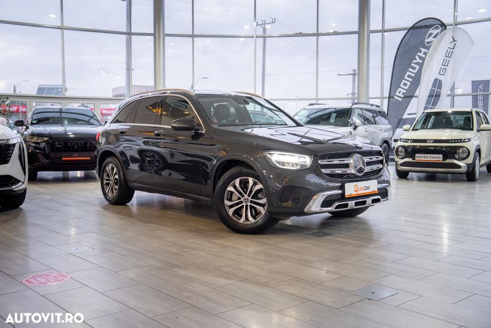 Mercedes-Benz GLC 220 d 4Matic 9G-TRONIC - 24