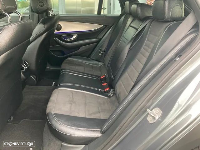 Mercedes-Benz E 220 d AMG Line - 34