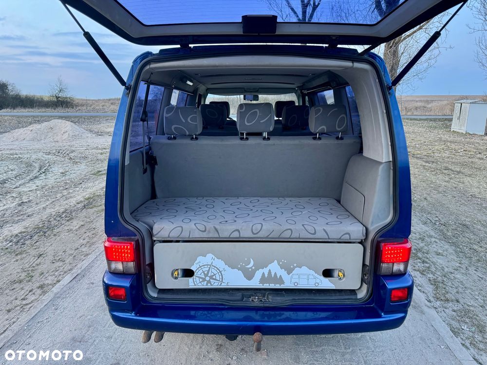 Volkswagen Multivan Standard - 19