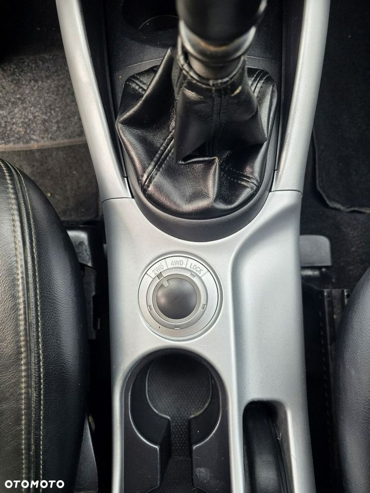 Peugeot 4007 HDI FAP 7-Sitzer Platinum - 18
