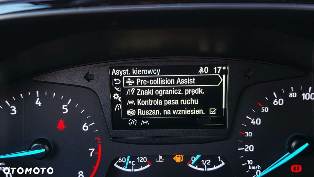 Ford Focus 1.0 EcoBoost Hybrid ST-LINE STYLE - 13