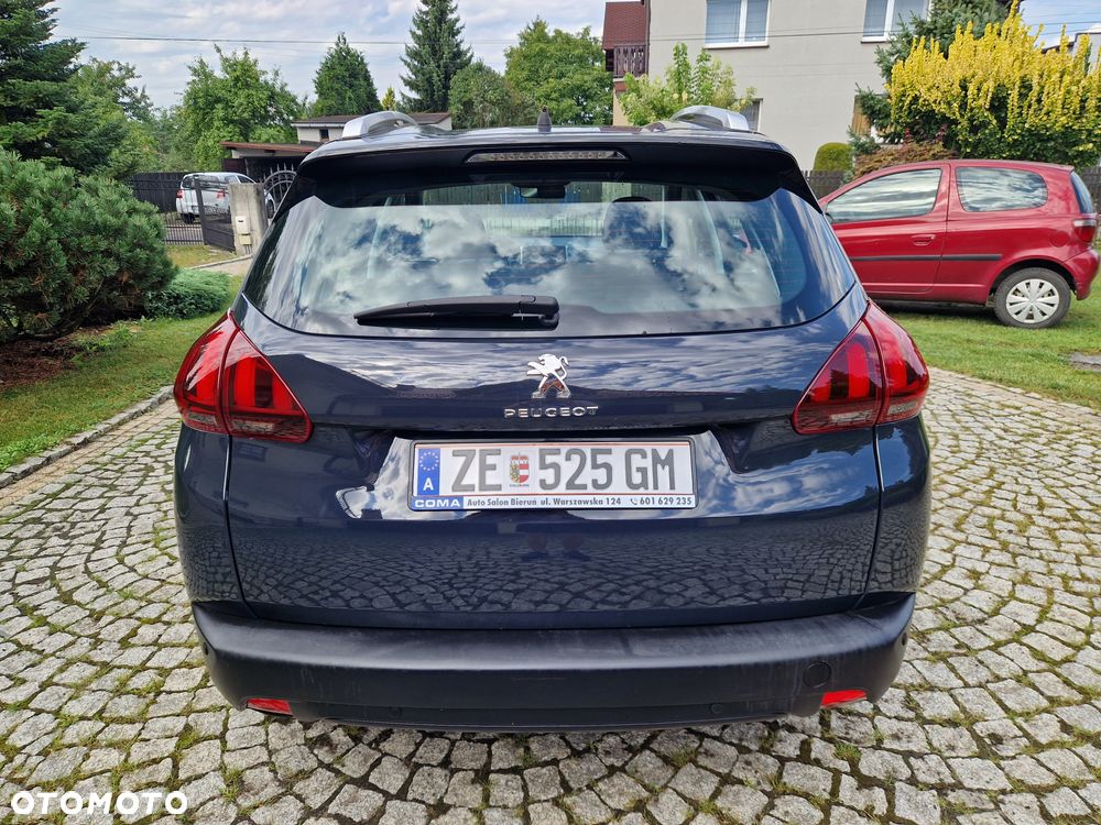Peugeot 2008 1.2 Pure Tech Active S&S EAT6 - 9