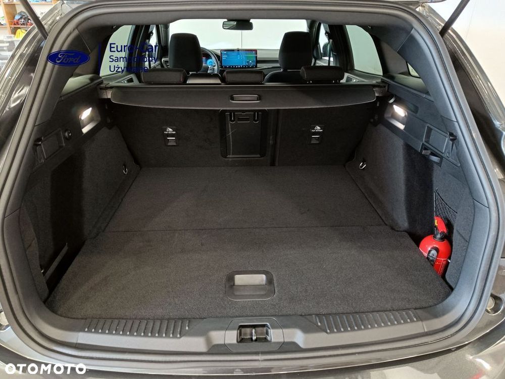 Ford Focus 1.0 EcoBoost mHEV ST-Line X - 8