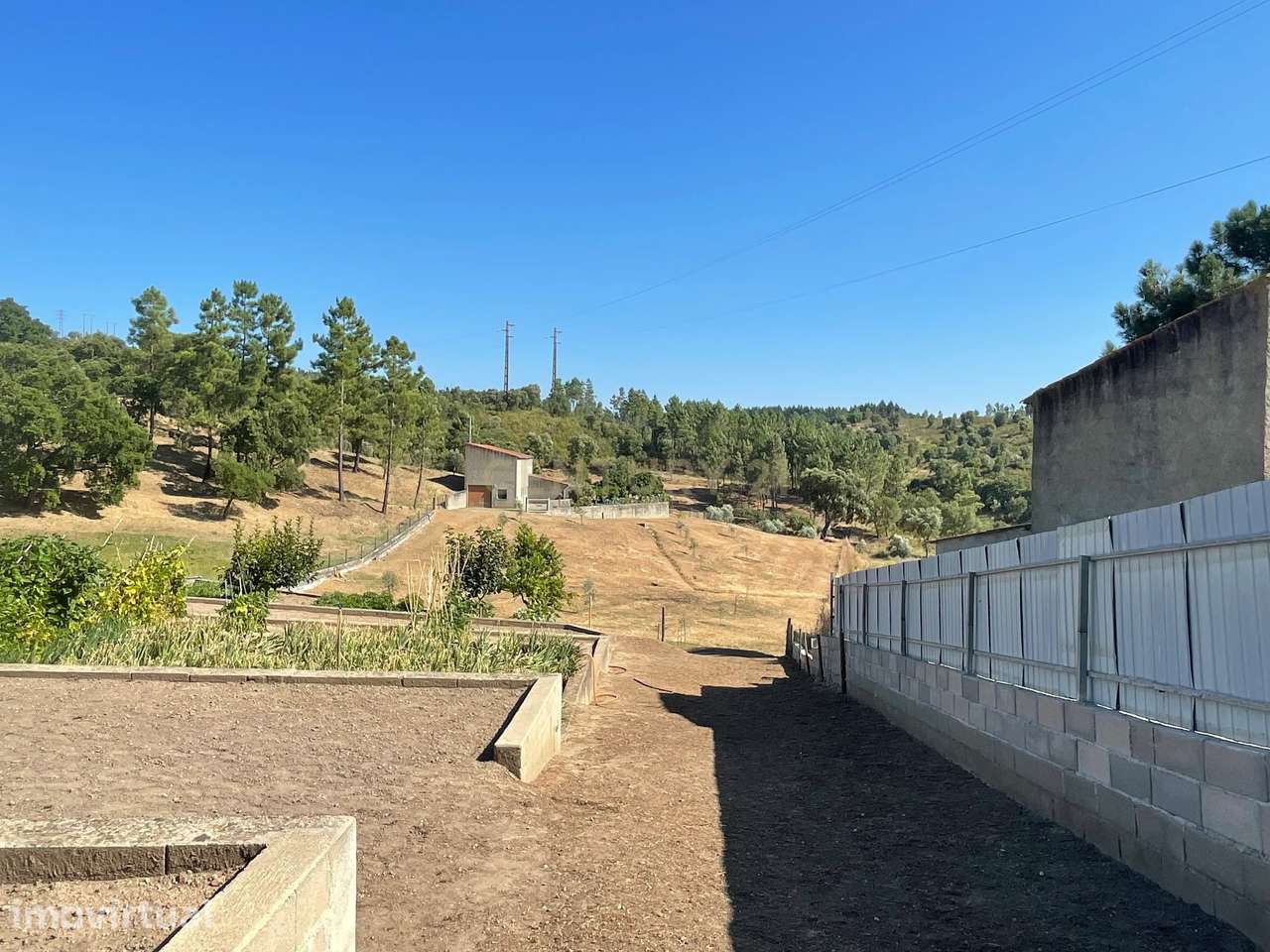 Terreno em Casal da Figueira, Martinchel - Grande imagem: 2/37