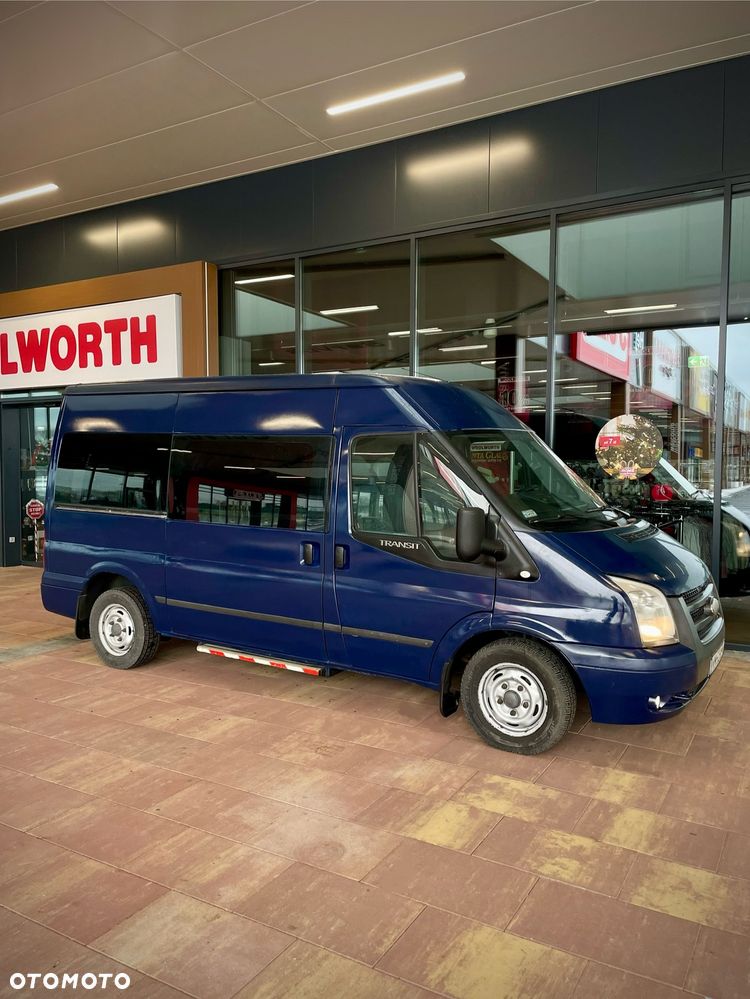 Ford Transit - 1