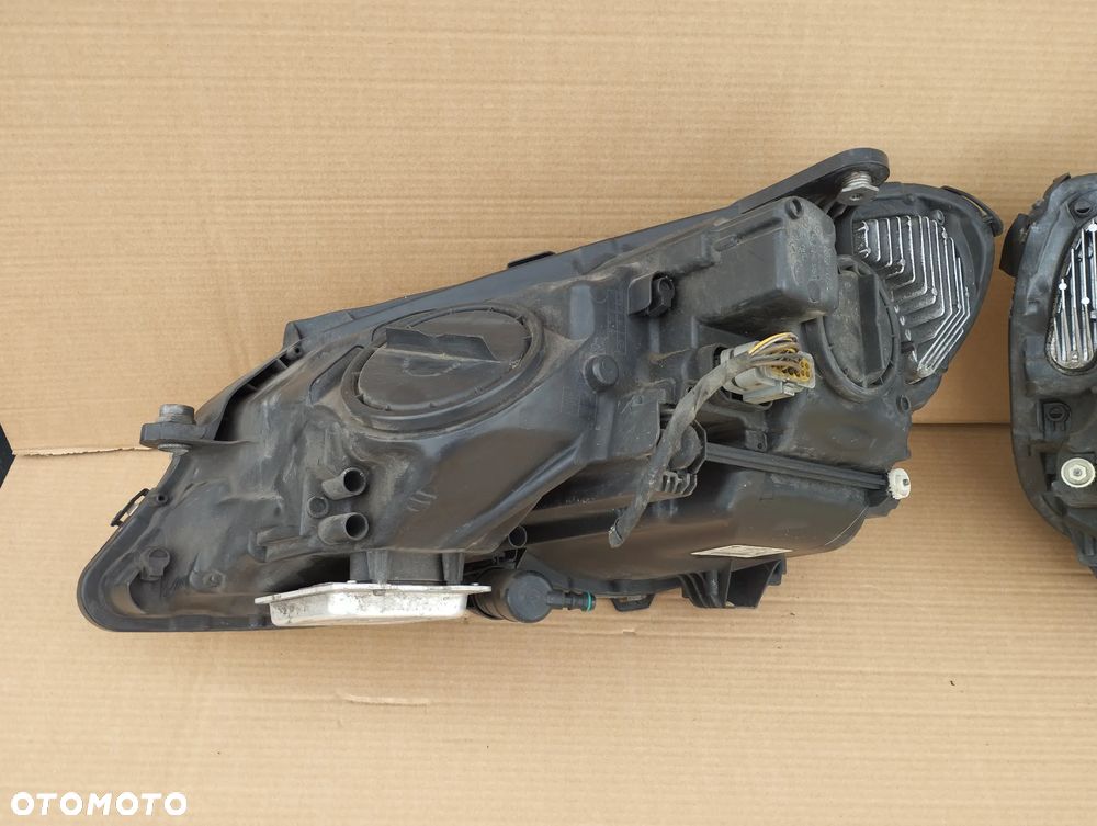 Mercedes E-klasa W212 lampa prawa + lewa Bi-Xenon komplet - 7