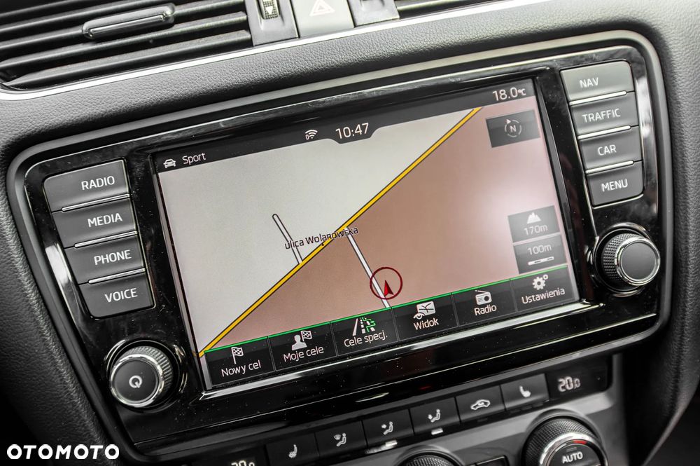 Skoda Octavia 2.0 TSI DSG RS 230 - 33