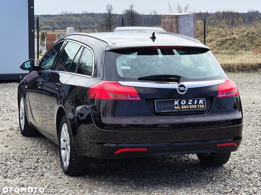 Opel Insignia 1.8 Innovation - 12