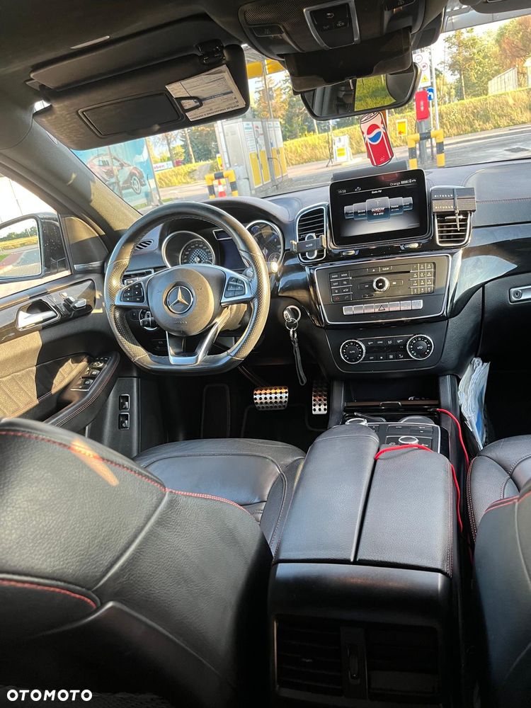 Mercedes-Benz GLE 350 d 4-Matic - 9