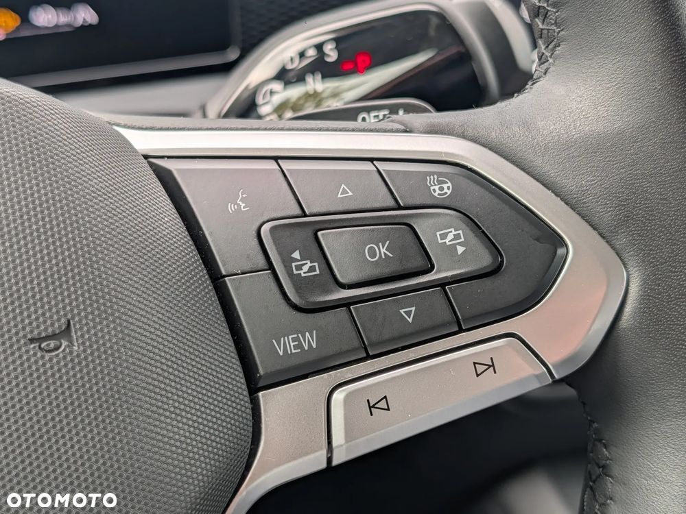 Volkswagen Tiguan 1.5 eTSI Life DSG - 17