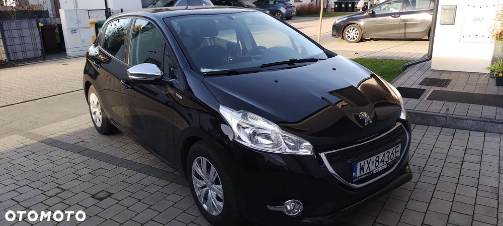 Peugeot 208 1.2 PureTech Allure - 1
