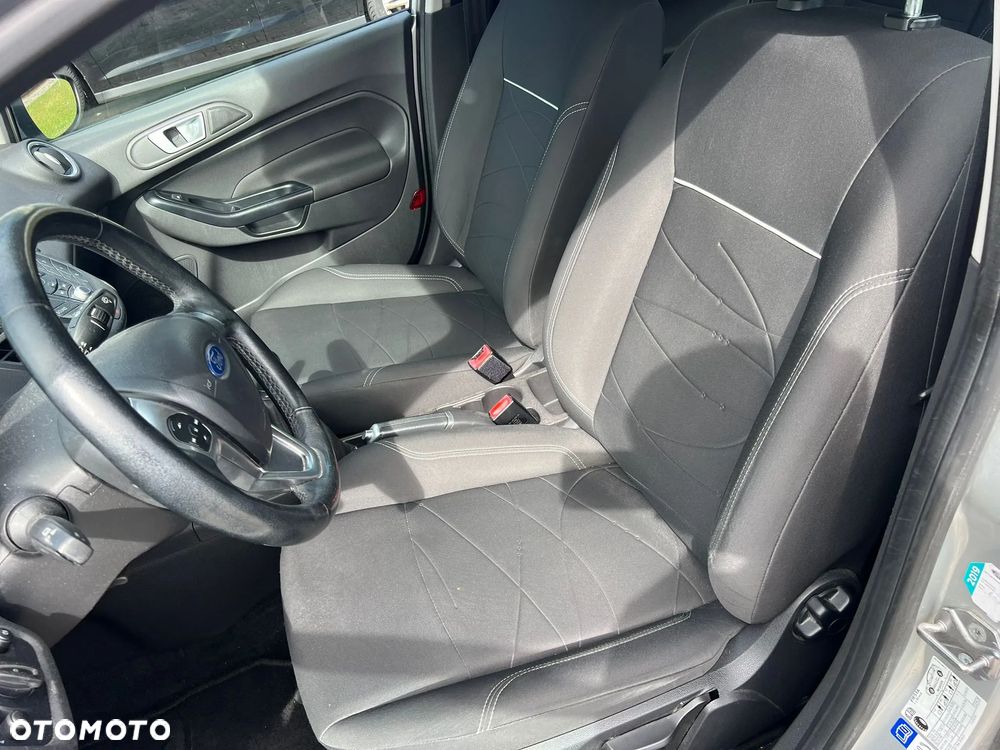 Ford Fiesta 1.25 SYNC Edition - 12