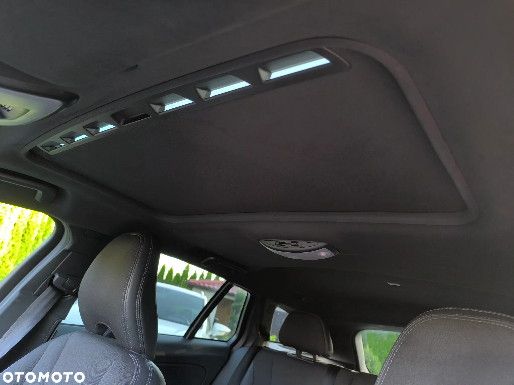 Volvo V60 Cross Country D3 Momentum - 33