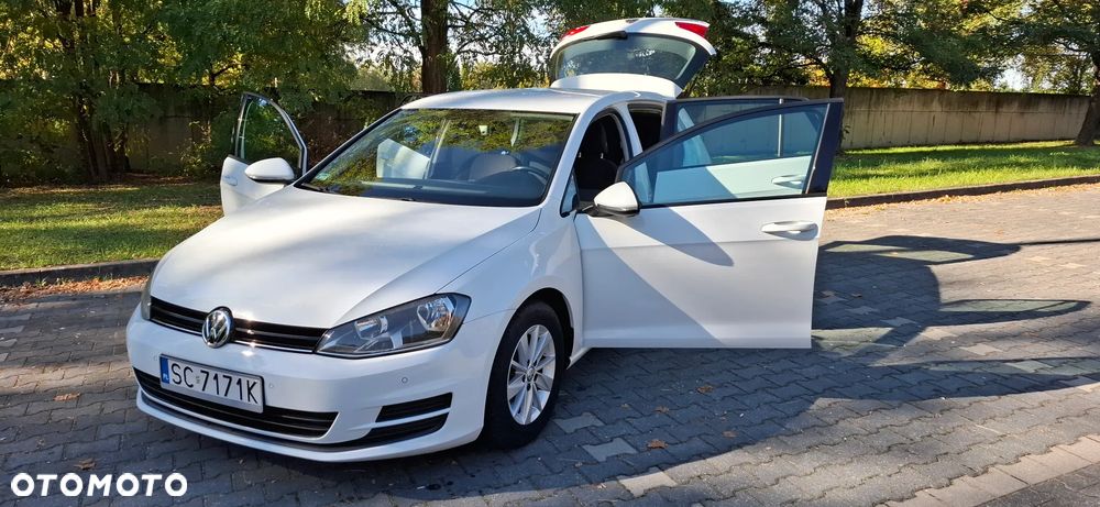 Volkswagen Golf - 11