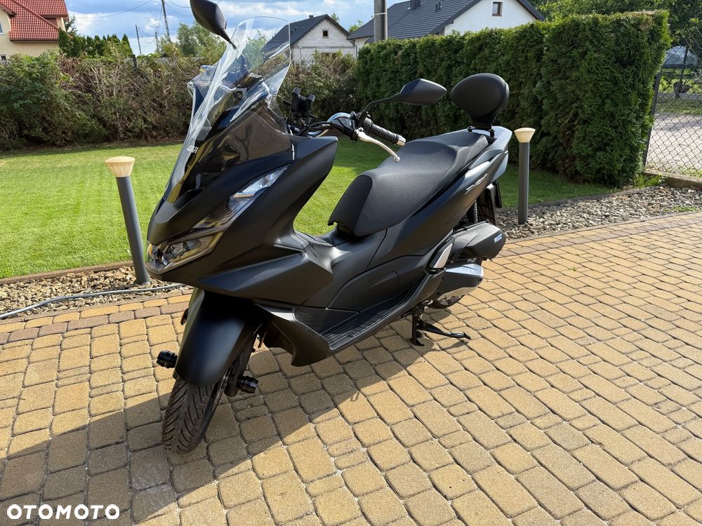 Honda PCX - 1