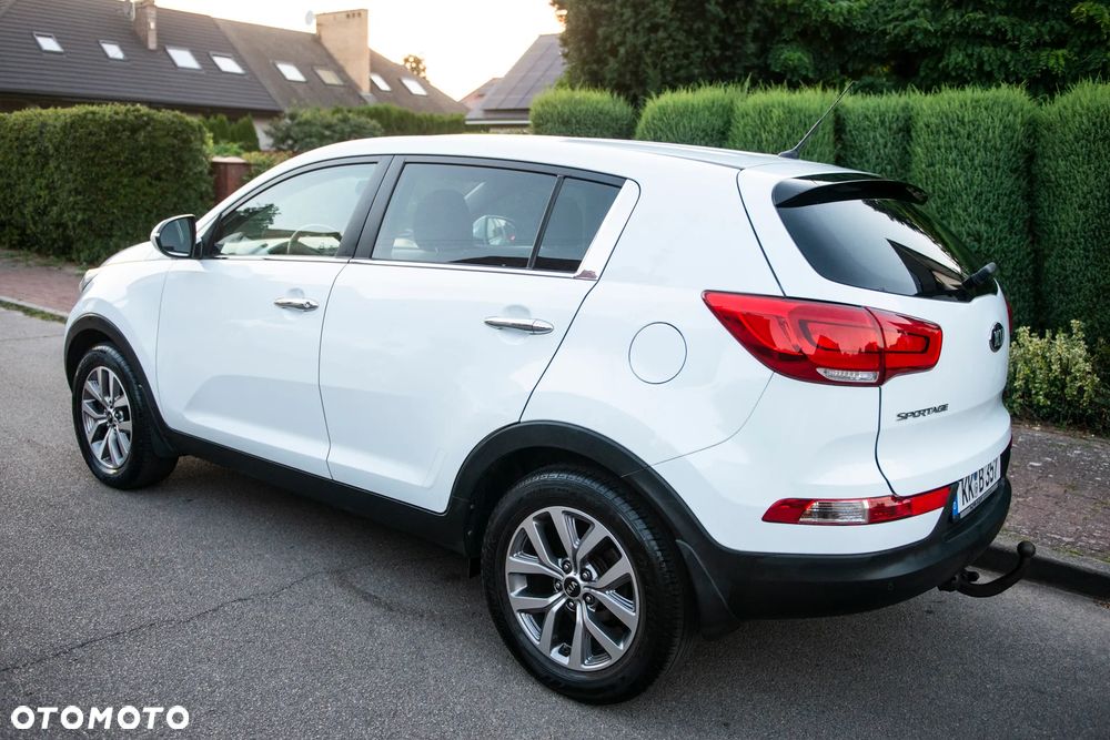 Kia Sportage 1.6 GDI 2WD Vision - 12