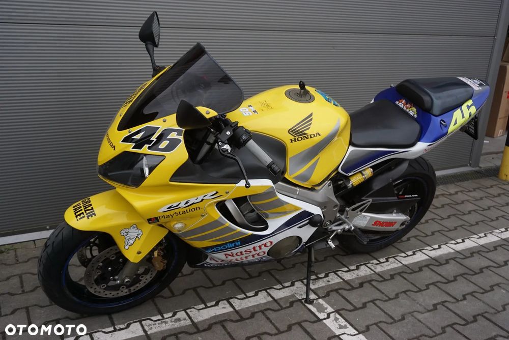 Honda CBR - 7