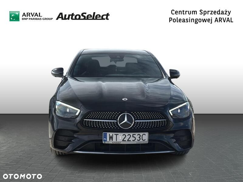 Mercedes-Benz Klasa E - 9