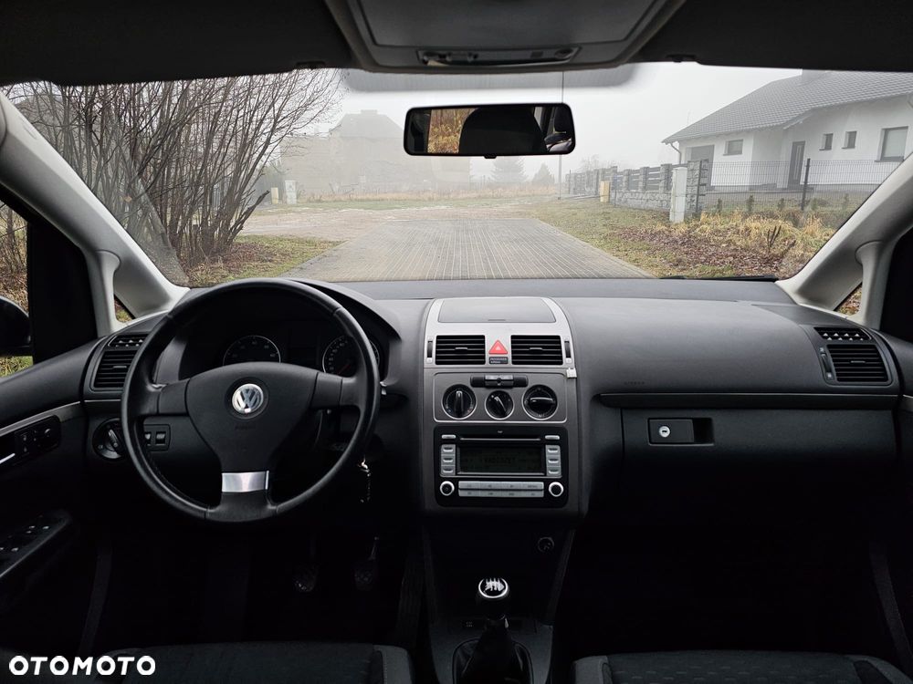 Volkswagen Touran 1.4 TSI Comfortline - 8