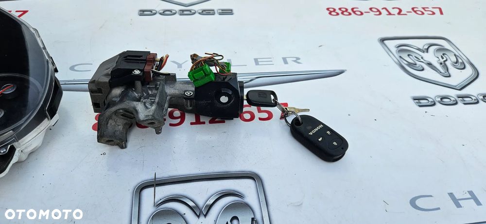 HONDA CIVIC VII 7 LIFT 1.6 16V VTEC D16V1 Zestaw startowy do odpalenia auta Sterownik silnika Komputer Licznik Zegary Stacyjka - 12