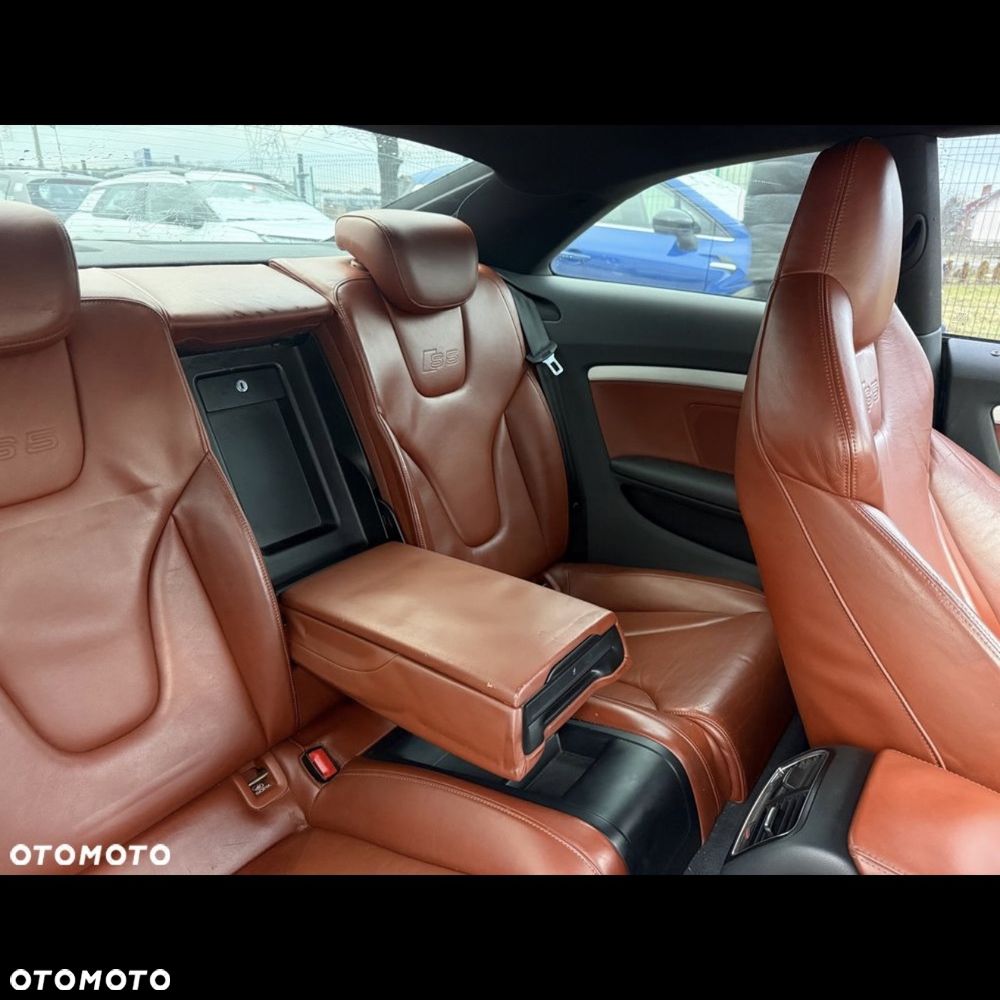 Audi S5 Coupé 4.2 Quattro - 11