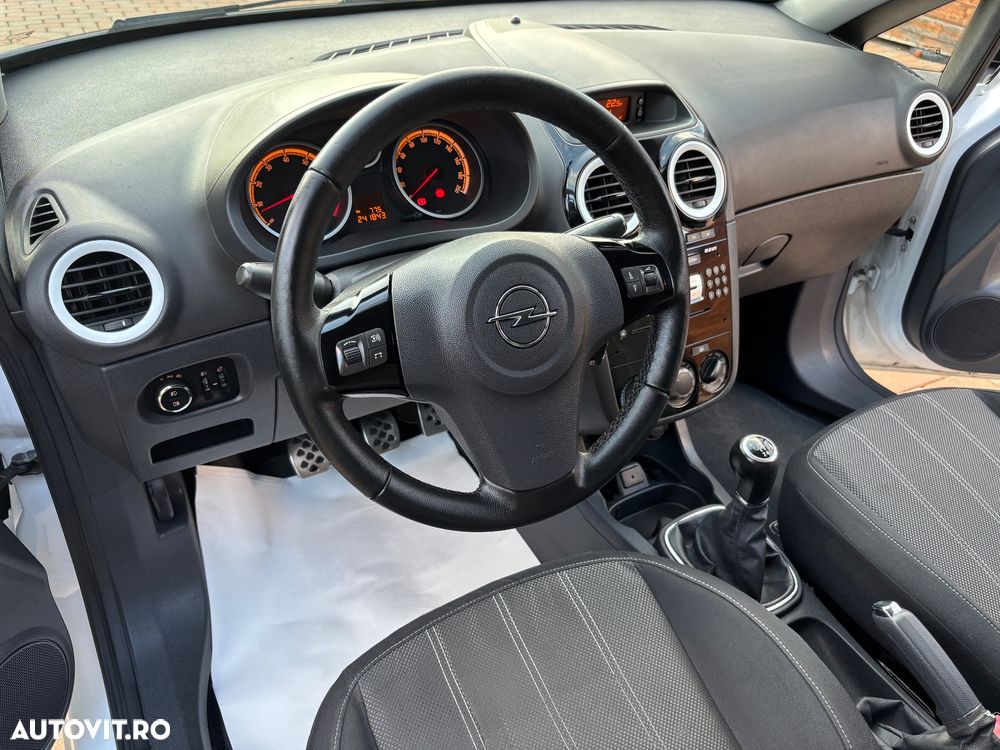 Opel Corsa 1.4 16V Color Edition - 13