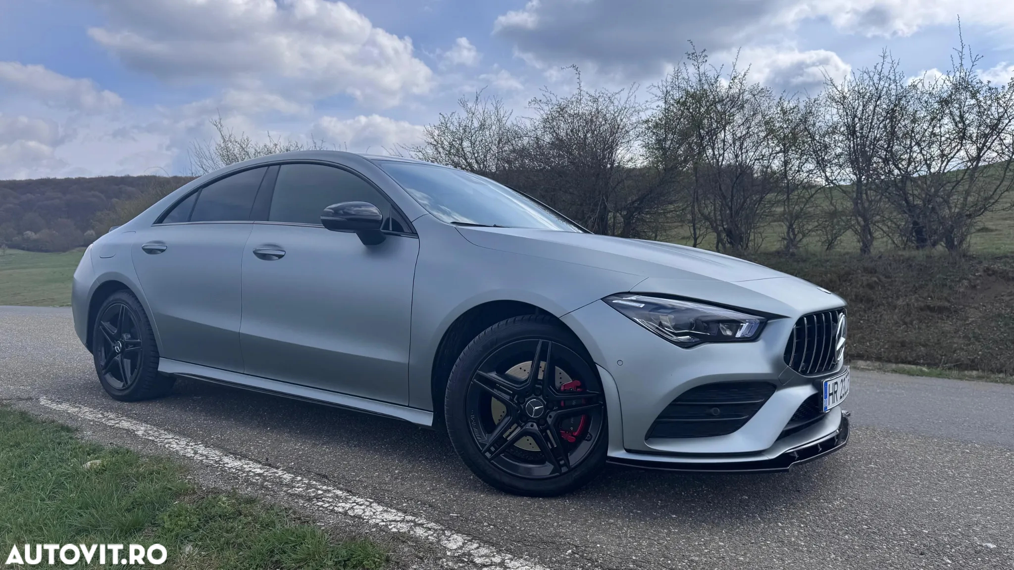 Mercedes-Benz CLA 250 e Shooting Brake 8G-DCT AMG Line - 2