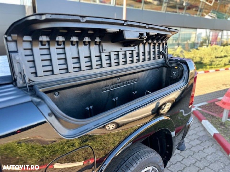 Dodge RAM - 11