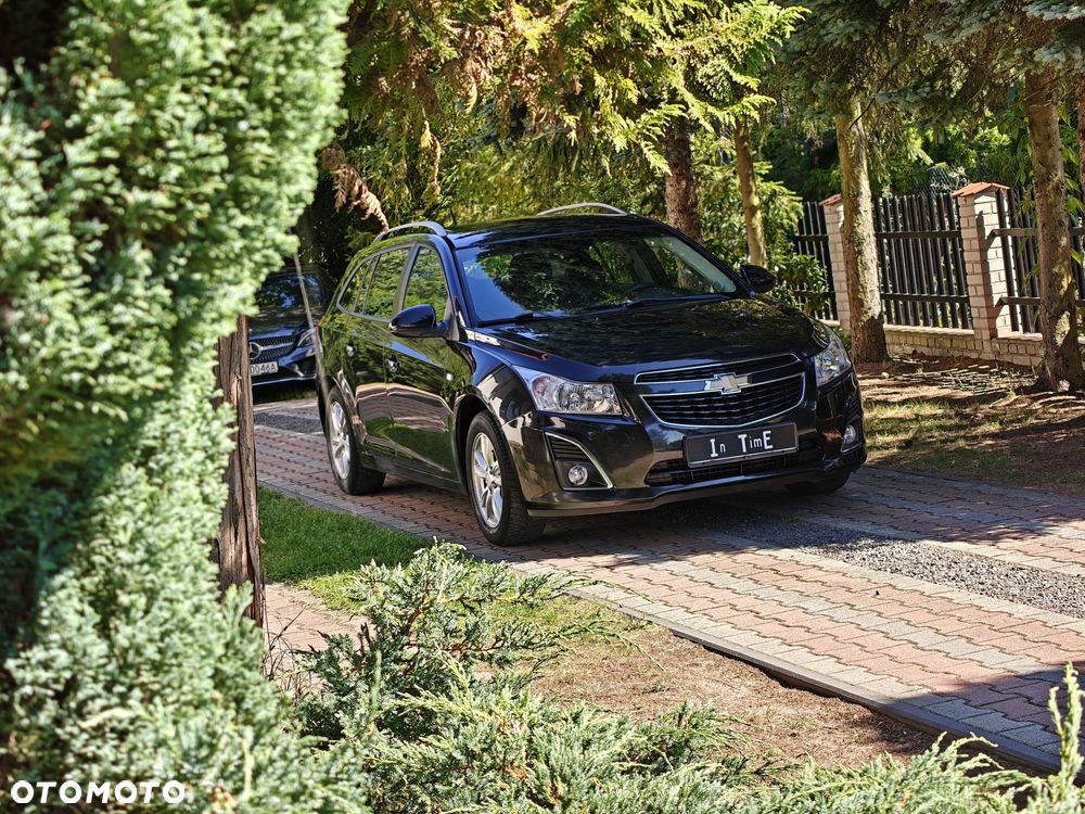 Chevrolet Cruze - 37