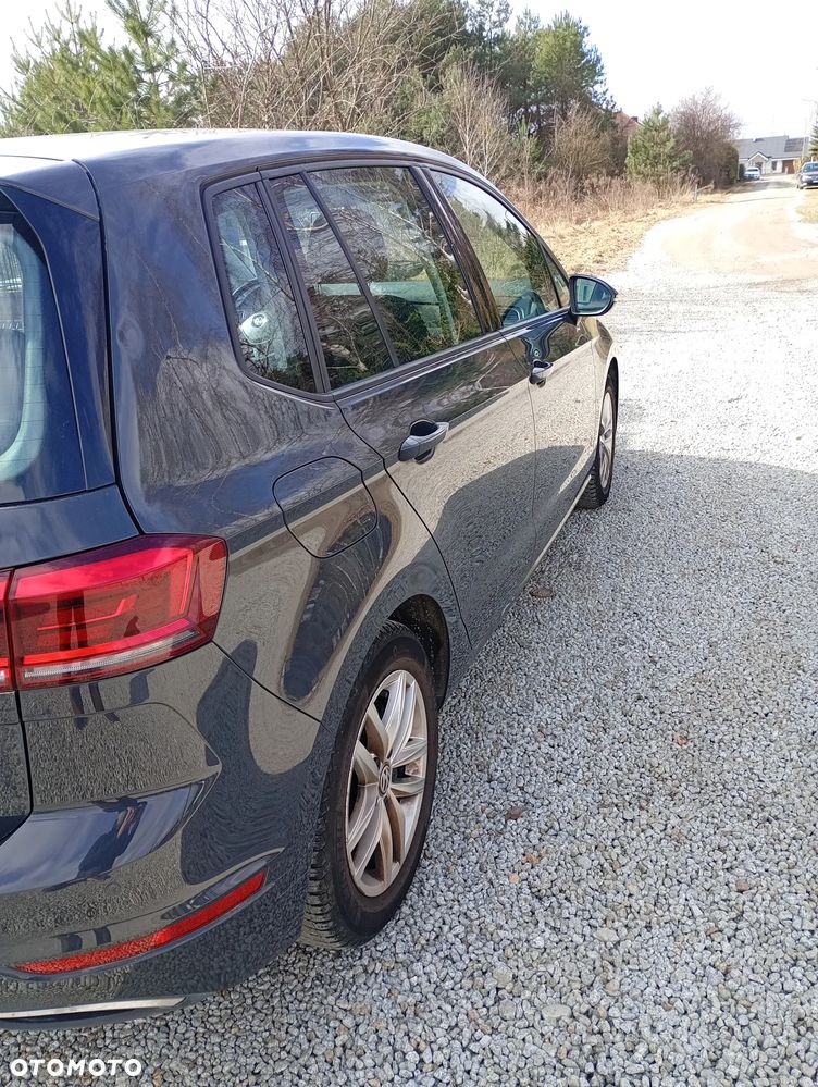 Volkswagen Golf Sportsvan ver-1-6-tdi-bluemotion-comfortline - 20