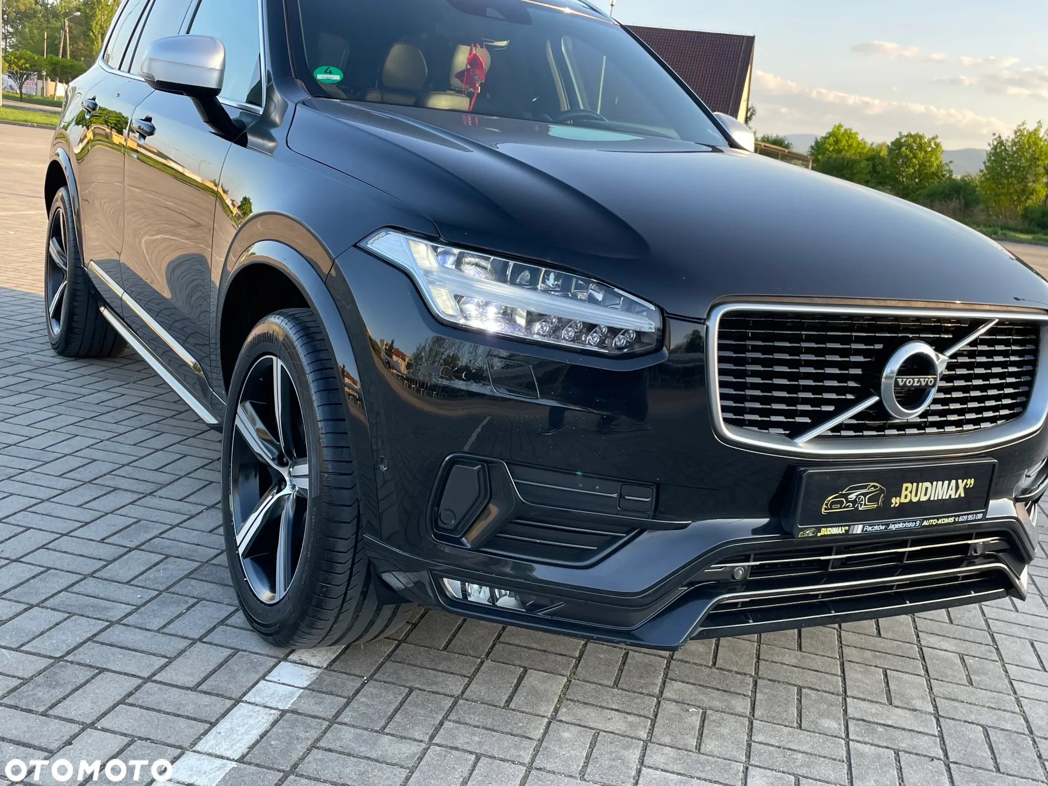 Volvo XC 90 D5 AWD R-Design - 2