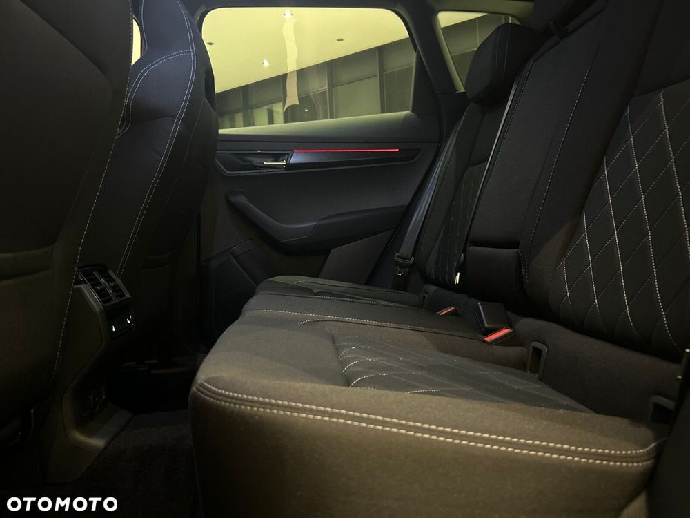 Skoda Karoq 1.5 TSI ACT Sportline DSG - 32